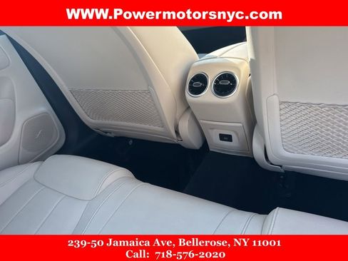 Used 2024 Mercedes-Benz CLA 250 4MATIC w/ Exclusive Package image 21