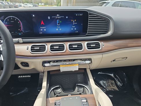 New 2026 Mercedes-Benz GLE 53 AMG 4MATIC Coupe image 21