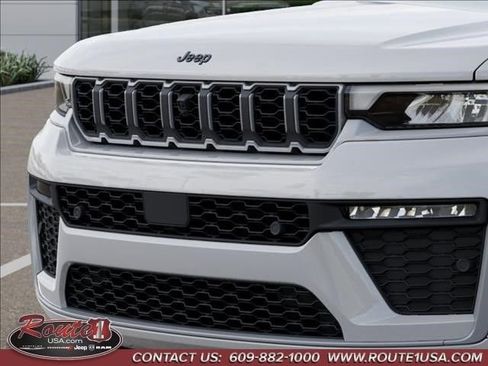 New 2026 Jeep Grand Cherokee Limited Reserve image 11