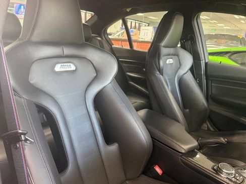 Used 2016 BMW M3 image 9