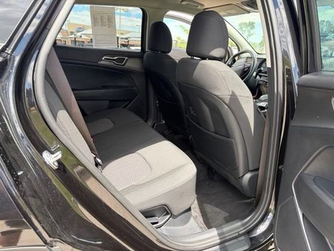 Used 2026 Kia Sportage S AWD/4WD image 18