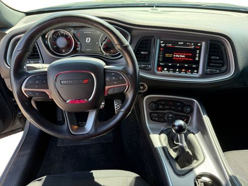 Used 2019 Dodge Challenger R/T Scat Pack RWD image 12