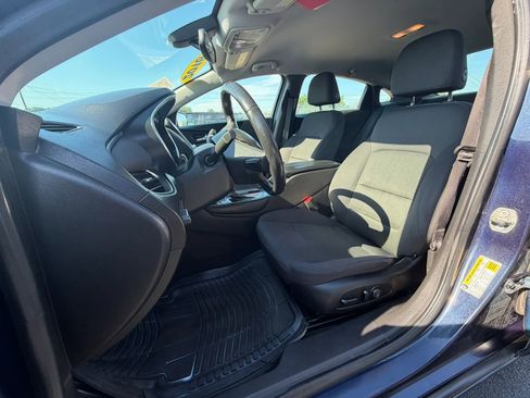Used 2016 Chevrolet Malibu LT FWD image 19
