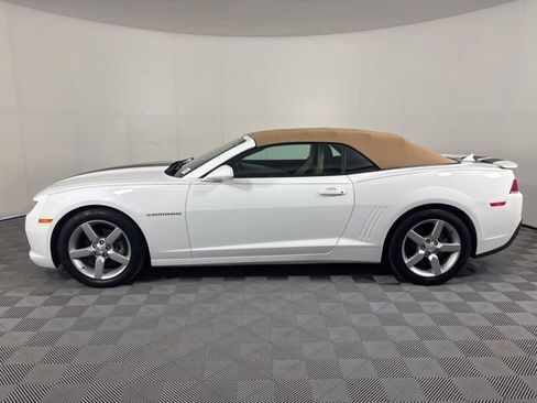 Used 2015 Chevrolet Camaro LT RWD image 29