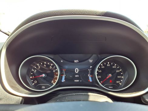 Used 2021 Jeep Compass Latitude w/ Sun and Sound Group FWD image 12
