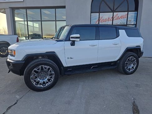 Used 2025 GMC Hummer EV 3X image 4