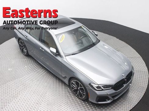 Used 2023 BMW 530i w/ M Sport Package RWD image 3