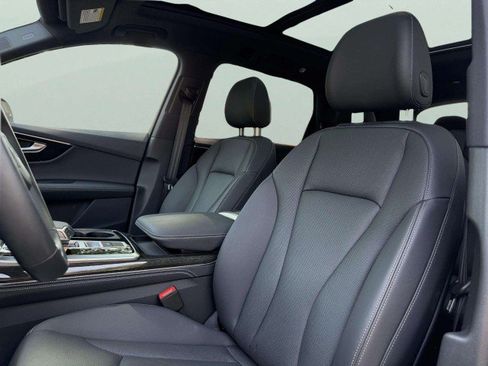 Certified 2025 Audi Q7 3.0T Premium Plus w/ Premium Plus Package AWD/4WD image 20