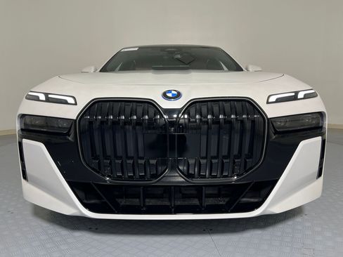 New 2026 BMW i7 eDrive50 w/ M Sport Package image 6