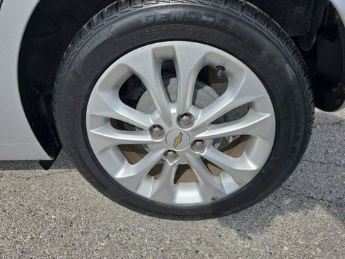 Used 2021 Chevrolet Spark LT image 10