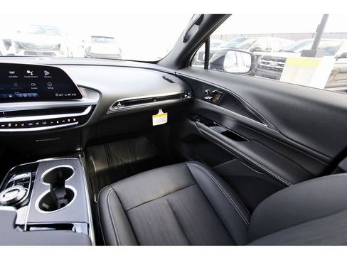 New 2026 Cadillac Lyriq Sport image 10