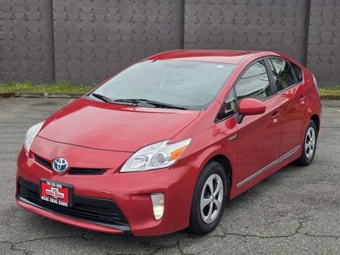 Used 2012 Toyota Prius Two FWD image 17