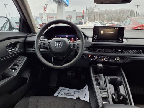 Used 2024 Honda Accord EX image 8