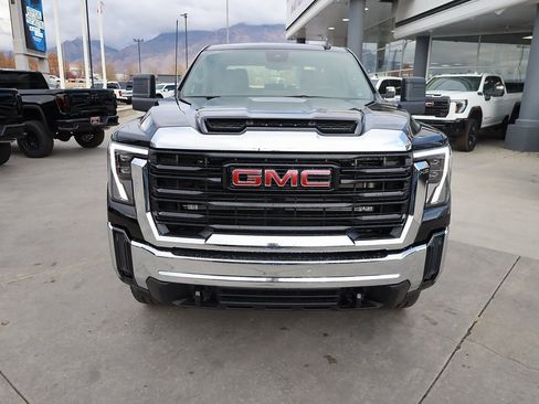 New 2026 GMC Sierra 3500 Pro image 9