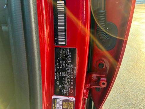 Used 2025 Kia K4 LXS image 29