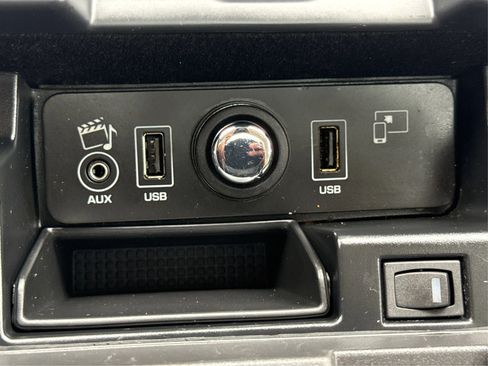 Used 2015 Land Rover Range Rover Sport Supercharged AWD/4WD image 42