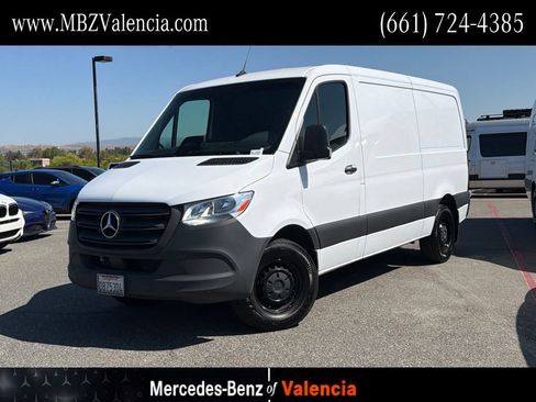 Used 2025 Mercedes-Benz Sprinter 2500 image 1