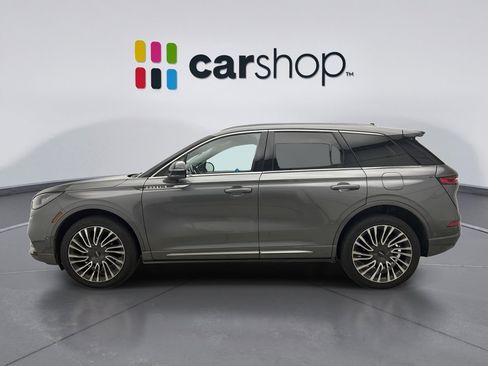 Used 2021 Lincoln Corsair Reserve w/ Equipment Group 201A AWD/4WD image 2