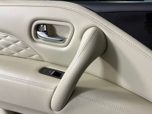 Used 2024 INFINITI QX80 Sensory AWD/4WD image 26