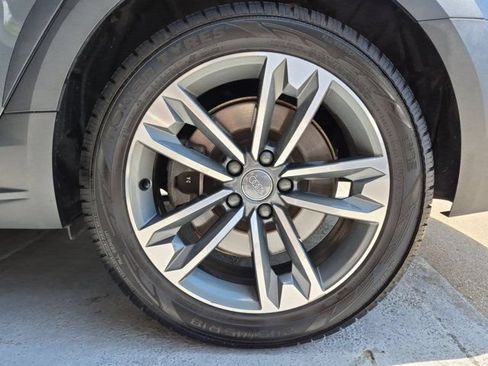 Used 2017 Audi A4 2.0T allroad Premium w/ Convenience Package AWD/4WD image 22