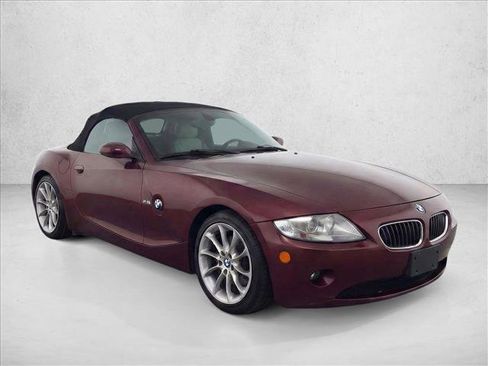 Used 2005 BMW Z4 2.5i image 3
