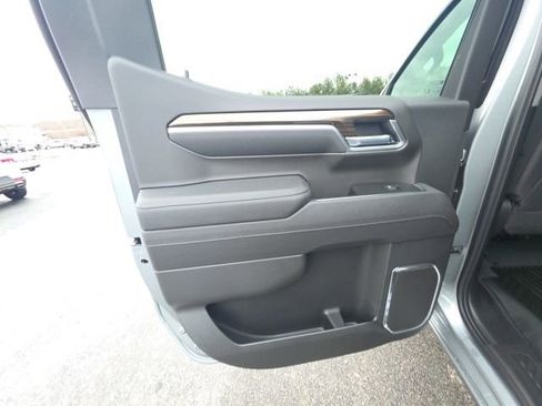 New 2026 Chevrolet Silverado 1500 LT image 30