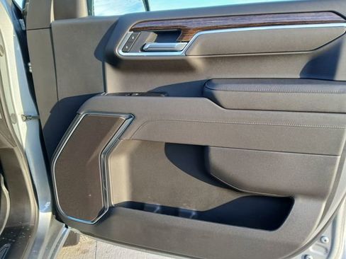 New 2026 GMC Sierra 1500 SLE image 26