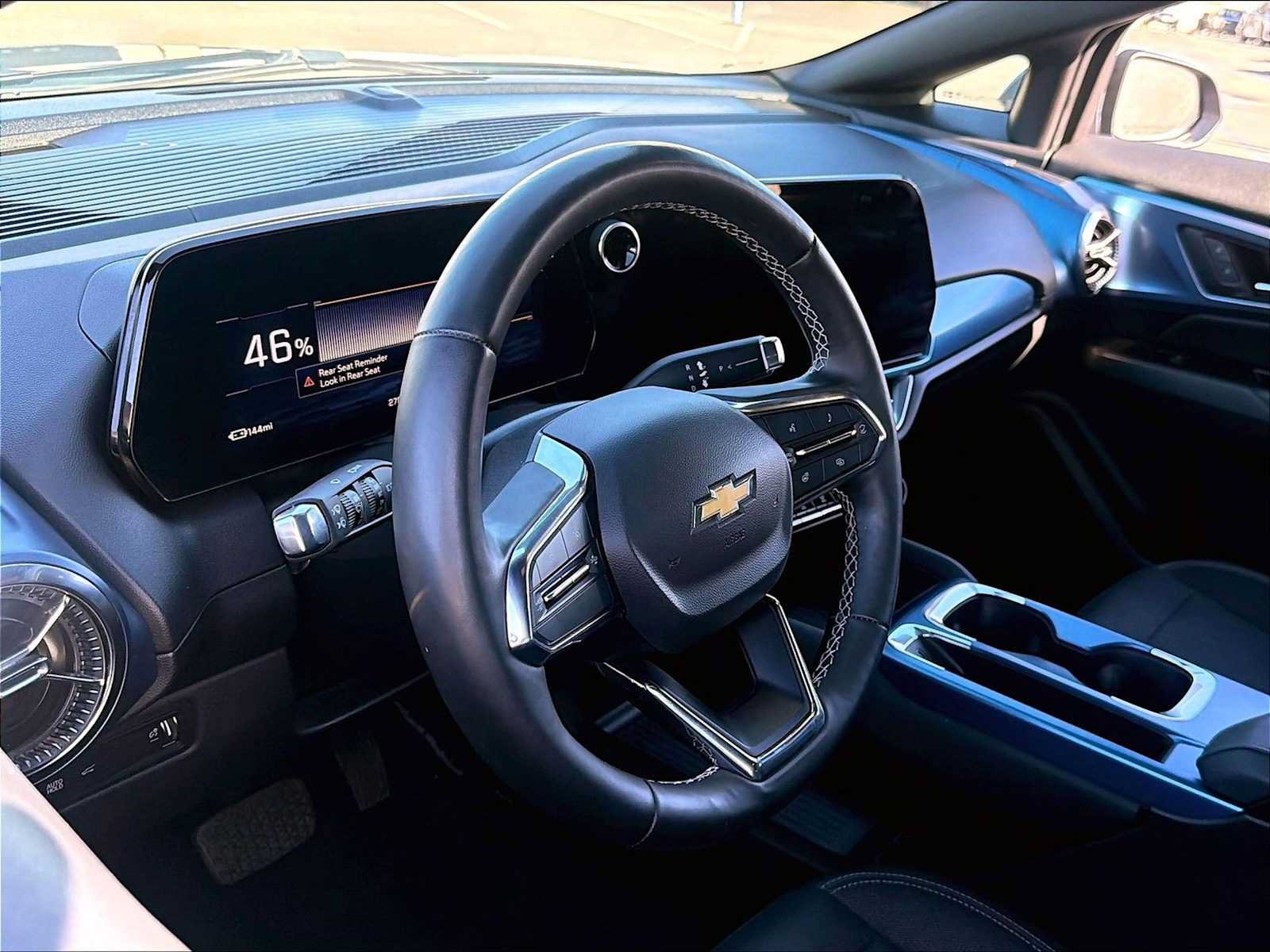 Used 2024 Chevrolet Equinox EV LT AWD/4WD image 15