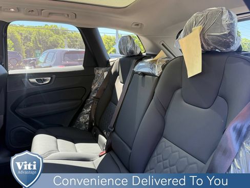 New 2026 Volvo XC60 B5 Plus w/ Protection Package Premier AWD/4WD image 14
