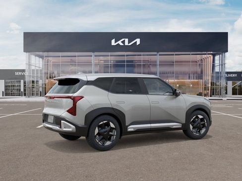 New 2027 Kia Seltos EX FWD image 6