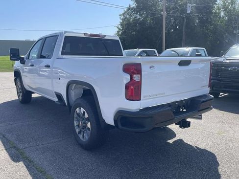 New 2026 Chevrolet Silverado 2500 Custom w/ Custom Value Package AWD/4WD image 5
