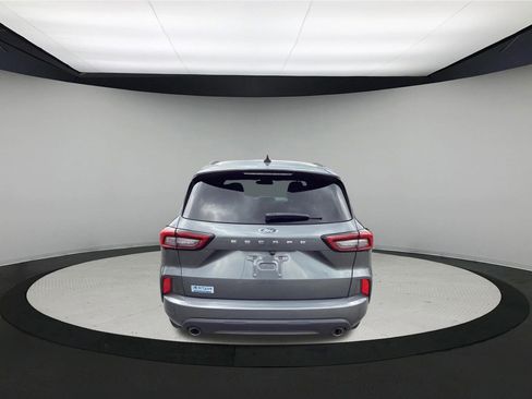 Used 2023 Ford Escape ST-Line FWD image 7