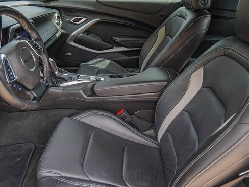 Used 2023 Chevrolet Camaro LT w/ RS Package image 10