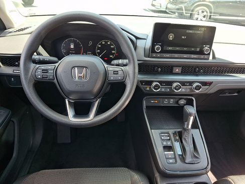 Certified 2024 Honda CR-V EX image 10