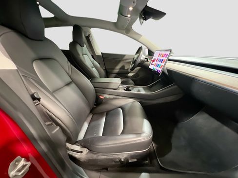 Used 2018 Tesla Model 3 Long Range image 22