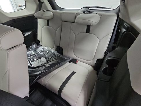 New 2026 Honda Pilot EX-L image 32