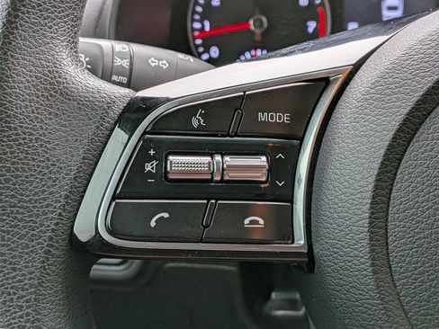 Used 2020 Kia Forte LXS FWD image 20