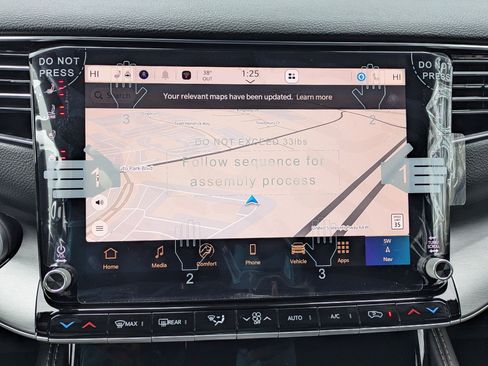 New 2026 Jeep Grand Wagoneer 4WD w/ Premium Group I image 13