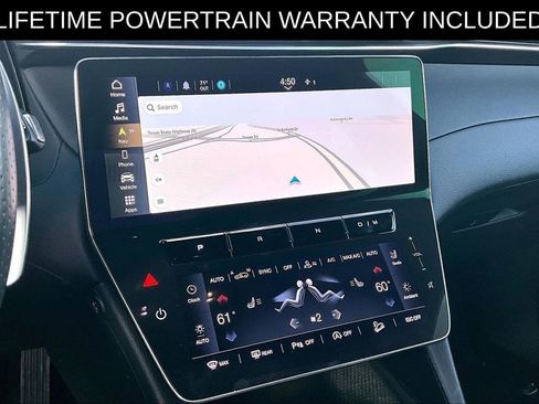 Used 2024 Maserati Grecale GT image 8