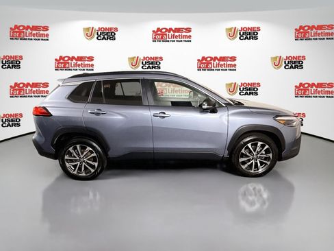 Certified 2025 Toyota Corolla Cross XLE w/ Convenience Package AWD/4WD image 18