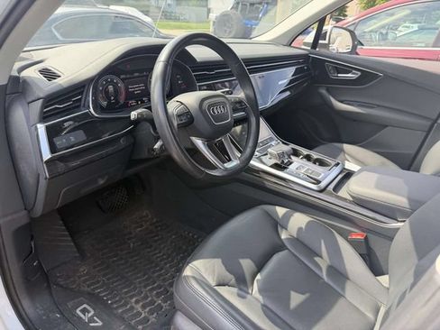 Used 2023 Audi Q7 2.0T Premium w/ Convenience Package AWD/4WD image 12