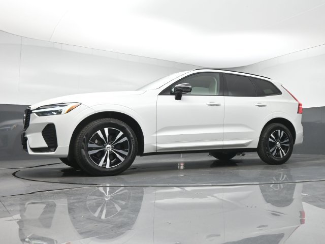 Used 2024 Volvo XC60 B5 Core w/ Climate Package AWD/4WD image 37