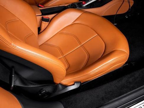 Used 2018 Ferrari 488 Spider RWD image 58