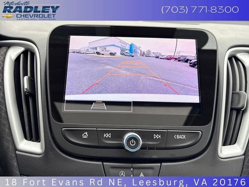 Used 2024 Chevrolet Malibu LT image 18