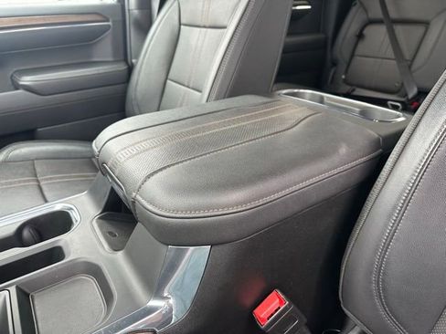 Certified 2024 Chevrolet Silverado 1500 High Country w/ High Country Premium Package AWD/4WD image 12
