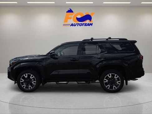 New 2026 Toyota 4Runner TRD Sport Premium AWD/4WD image 2