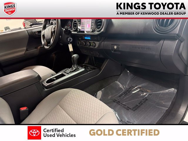 Used 2022 Toyota Tacoma SR AWD/4WD image 12