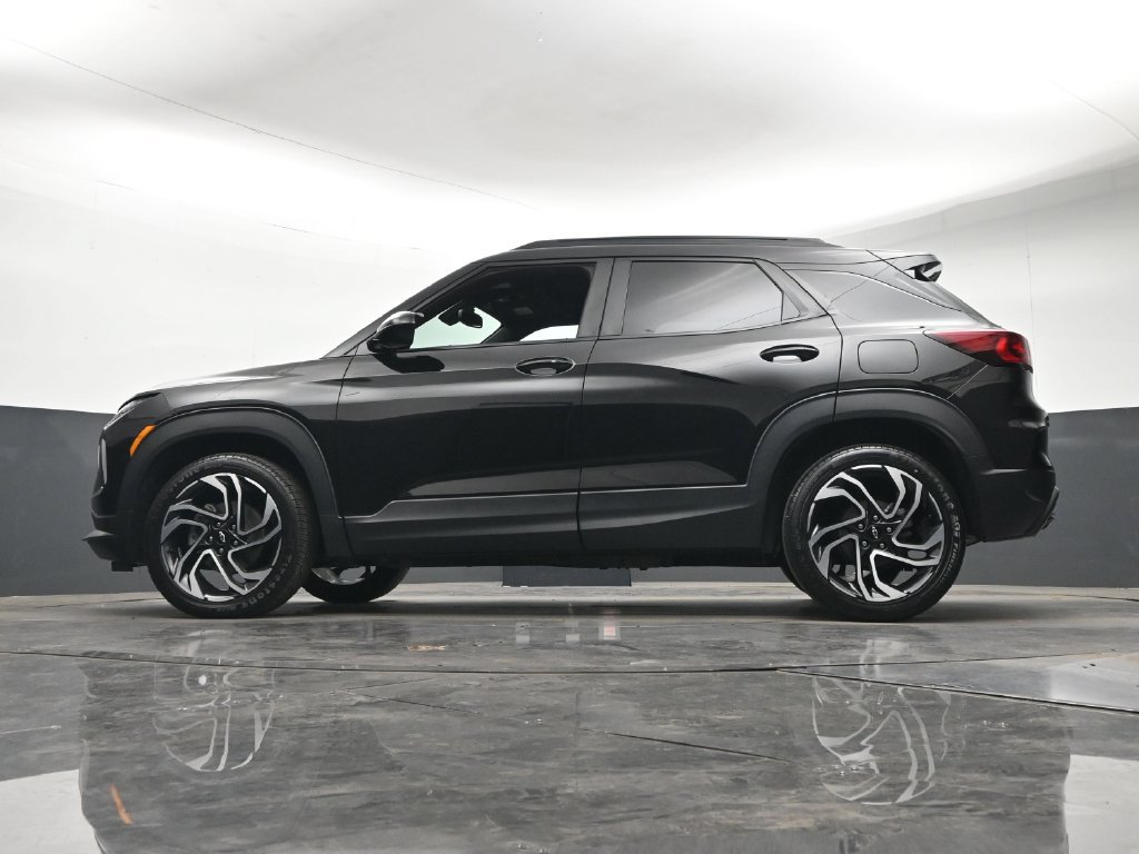 Used 2024 Chevrolet TrailBlazer RS w/ Convenience Package AWD/4WD image 25