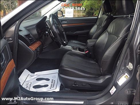 Used 2013 Subaru Outback 2.5i Limited w/ Moonroof Pkg image 10