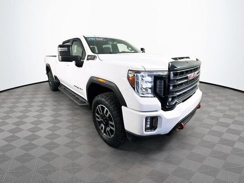 Used 2023 GMC Sierra 2500 AT4 w/ Gooseneck/5TH Wheel Package image 3